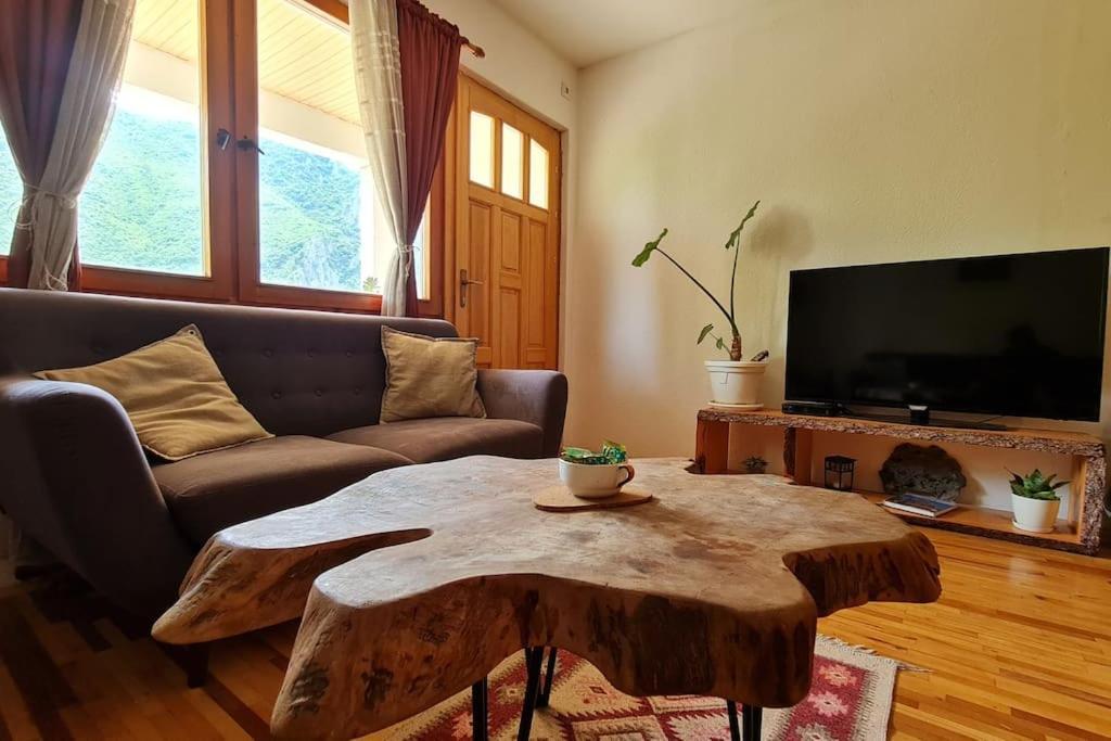 스코페 Ilis House Matka 빌라 외부 사진